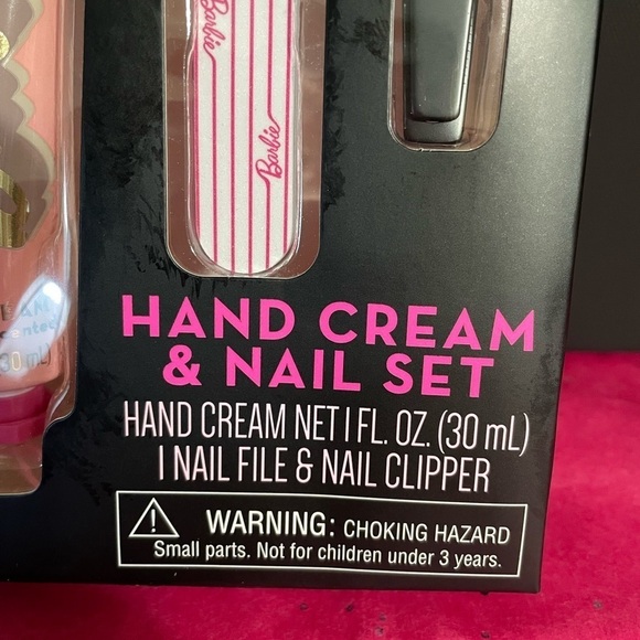 Barbie Hand Cream Nail Set Barbie Collector Barbie Display ๐ Barbie Bath Set ๐ซง - Picture 4 of 11